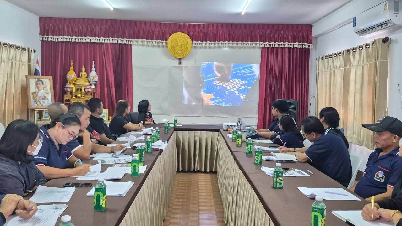 พช.เทิงจัดประชุมการประชุมคณะกรรมการชมรมอาสาพัฒนาชุมชนระดับอำเภอ อำเภอเทิง ครั้งที่ 1 /2570 ณ ห้องประชุมชมรมกำนันผู้ใหญ่บ้าน ที่ว่าการอำเภอเทิง จังหวัดเชียงราย