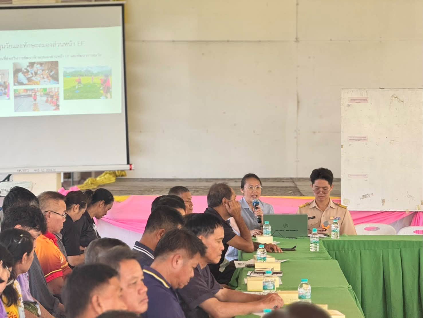 พช.เทิงร่วมประชุมติดตามผลการดำเนินงานพัฒนาคุณภาพชีวิตระดับตำบล (พชต.) ตำบลหงาว ครั้งที่ 2/2569 ณ ห้องประชุมเทศบาลตำบลหงาวอำเภอเทิง จังหวัดเชียงราย  ━━━━━━━━
